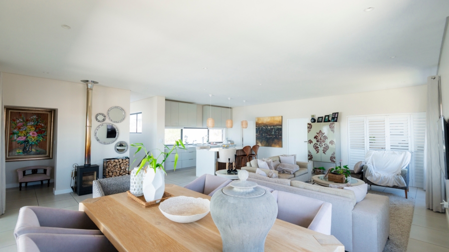 3 Bedroom Property for Sale in Myburgh Park Western Cape